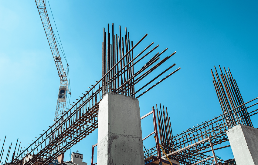 Construction & Industrial Materials